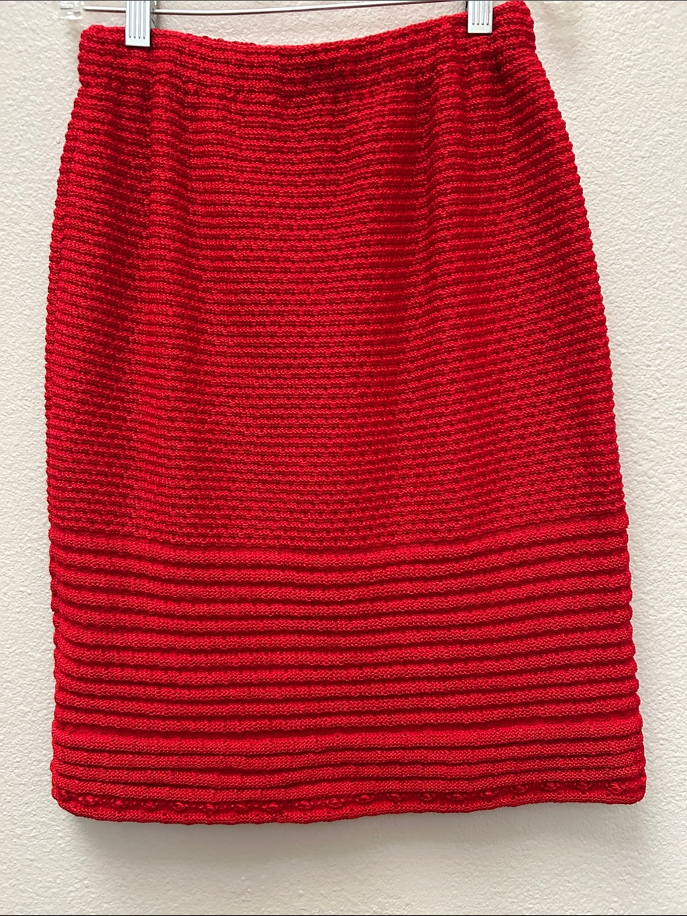 Saks Fifth Avenue LIHLI Red Ribbed Knit Pencil Skirt
